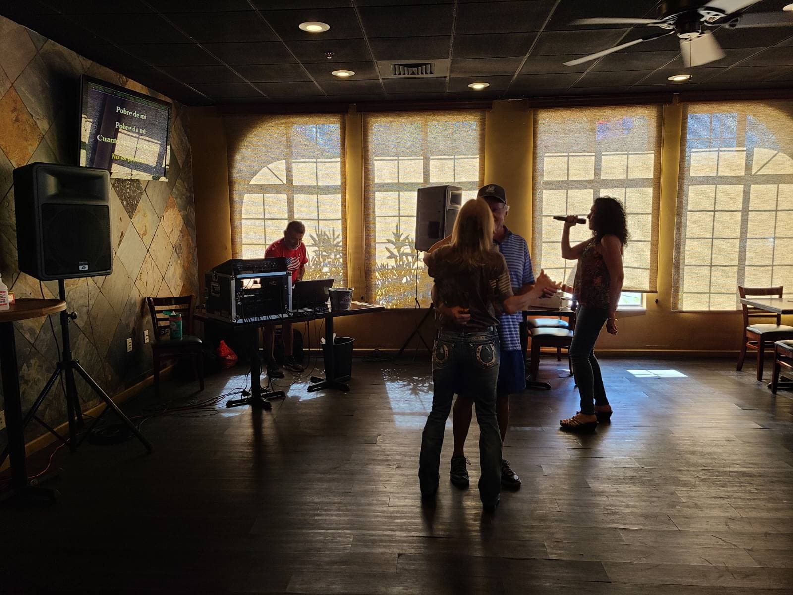 Join us for Live Entertainment this Week!